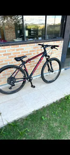 Bicicleta first aro 29 