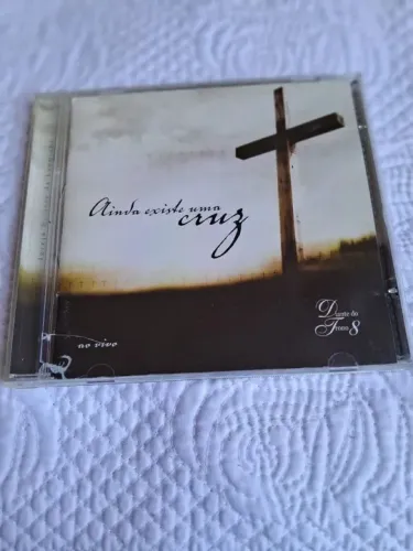 CD Ainda Existe Uma Cruz - Diante do Trono 8