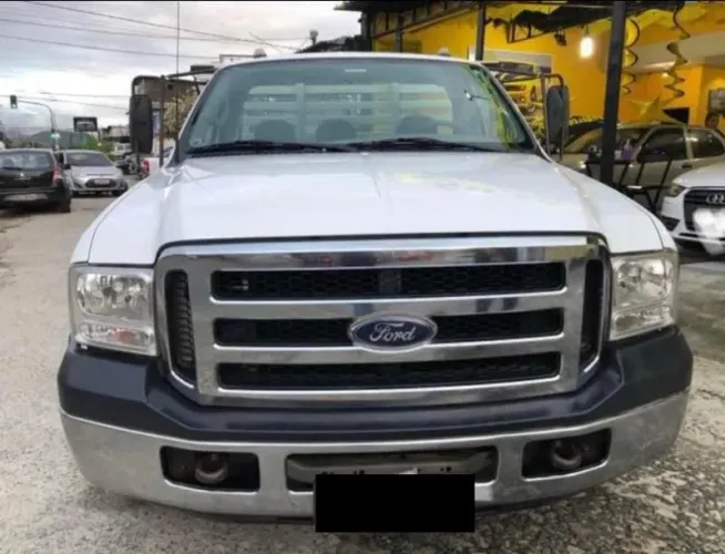 Ford F350 Carroceria ano 2012
