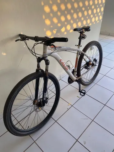 Bicicleta Caloi Explorer