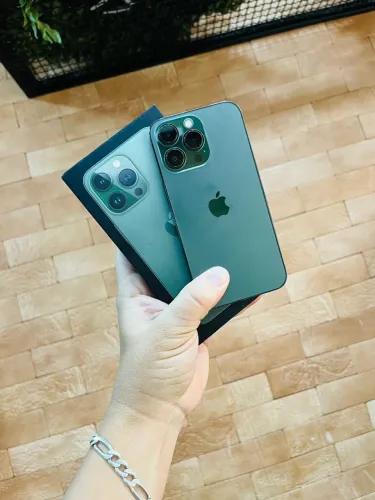 iPhone 13 Pro 128gb com garantia / avance aqui