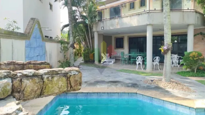 Casa de Condomínio Alto Padrão no Guarujá Praia de Pernambuco, 5 Suítes, 600 m², 4 Vagas