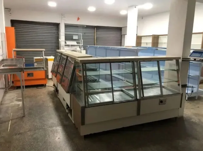 ALUGO 02 salas térreas em Pernambués