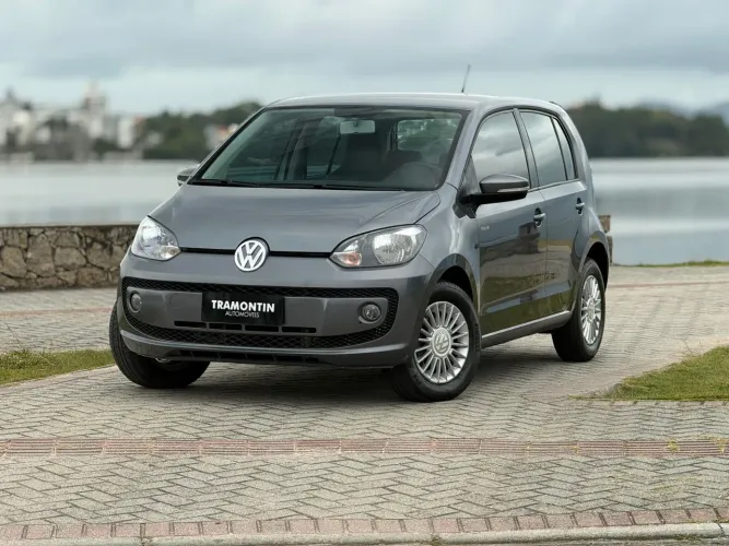 Volkswagen Up! Move 1.0 TSI Total Flex 12V 5P 2017