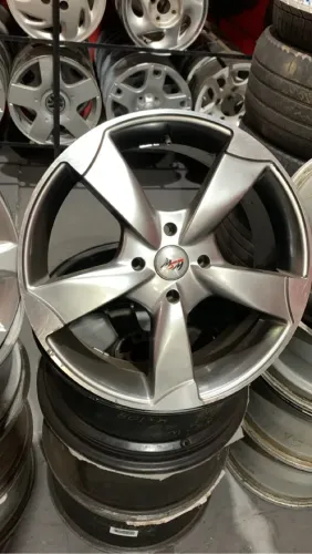 Roda aro 17 4X108 modelo Audi Ford Peugeot Citroen KR