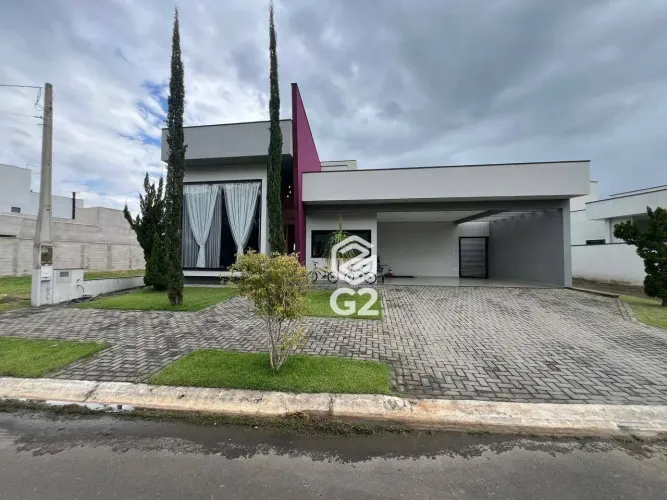 Casa térrea no Condomínio Lagos de Icaraí Salto Sp.