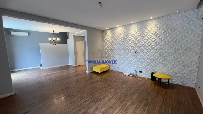 Casa para alugar com 5 quartos e piscina na Aparecida Santos SP