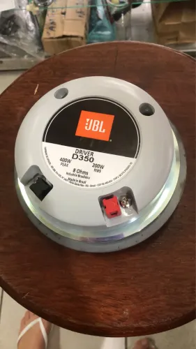 Driver D350 pancadão JBL