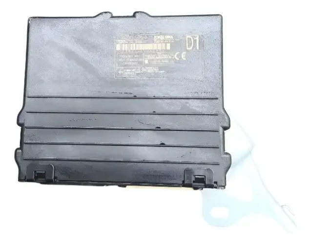 Módulo Central Smart Key Toyota Yaris 89990-0d110 2018 2014 Preto (Usado)