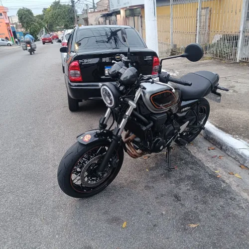 Kawasaki Z650RS