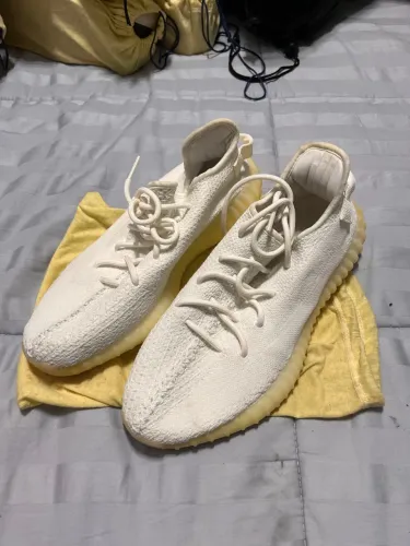 Adidas Yeezy Boost 350 V2 - Branco