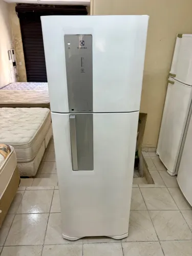Geladeira Eletrolux Frost free , geladeira duas portas 