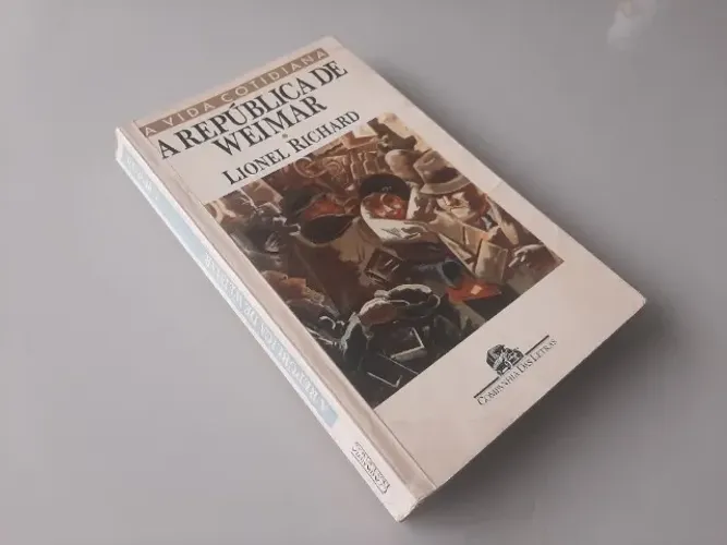 Livro A República de Weimar de Lionel Richard usado