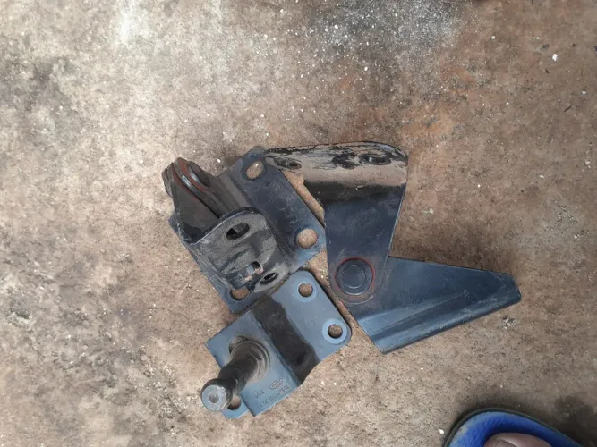 Suporte do banco do ford ka