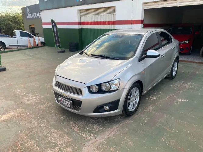 Chevrolet Sonic LTZ 1.6 Aut.