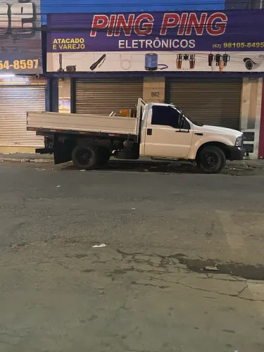 Fretes e mudanças zap *
