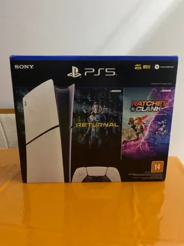 PlayStation 5 (PS5) Digital Edition Seminovo
