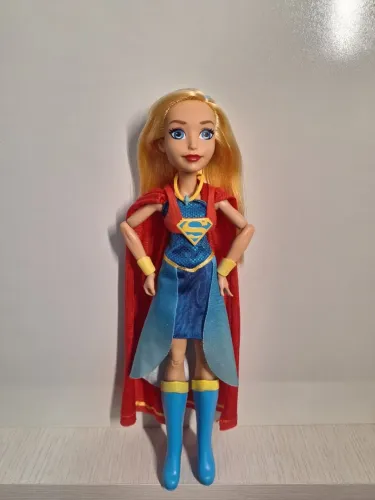 Boneca Dc Super Hero Girls Supergirl edição gala 