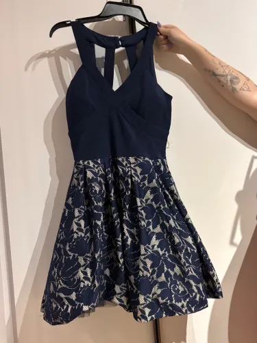 Vestido importado dos EUA