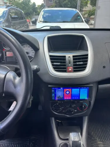 Peugeot 207 XR Sport 1.4 Flex 8V 5P 2012
