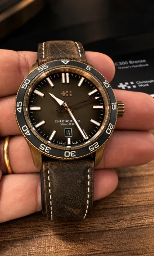 Relógio Christopher Ward C60 Pro 300 Bronze CW