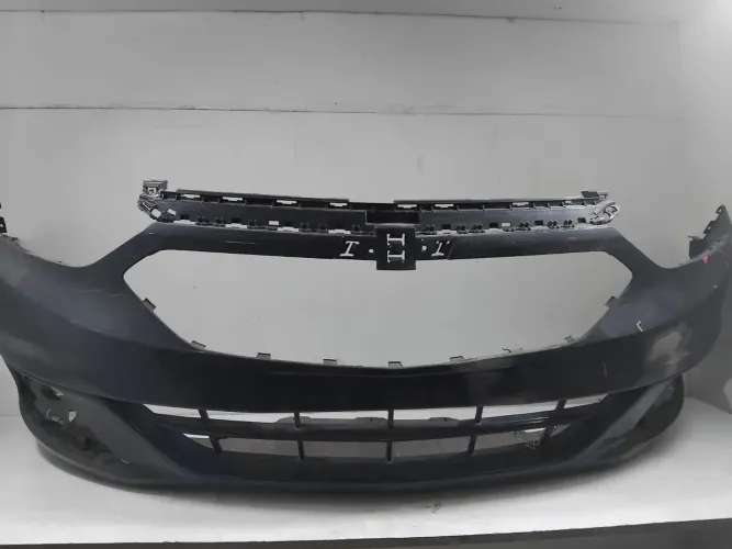 Parachoque dianteiro chevrolet cobalt 2018/2020 original 