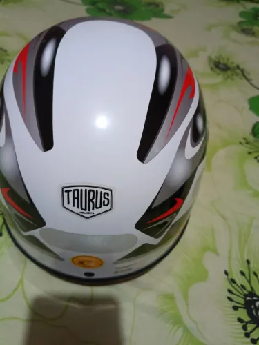 Capacete