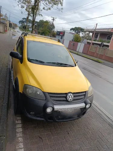 Volkswagen Crossfox 1.6 MI Total Flex 8V 5P 2009