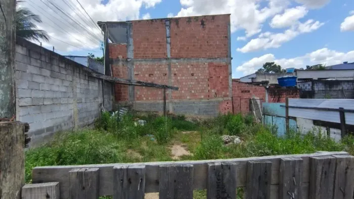 TERRENO 105 M²