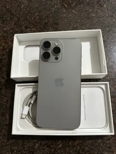 iPhone 15 Pro Max 256GB