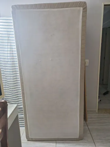 Doação box cama de solteiro