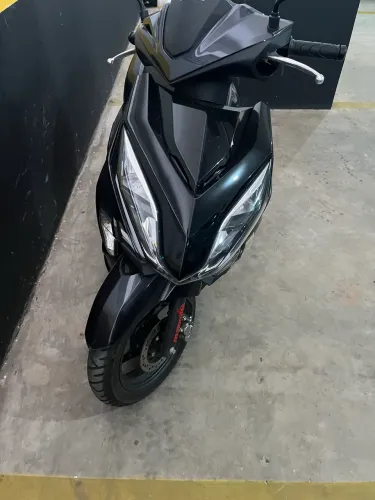 Elite 125 pouco uso