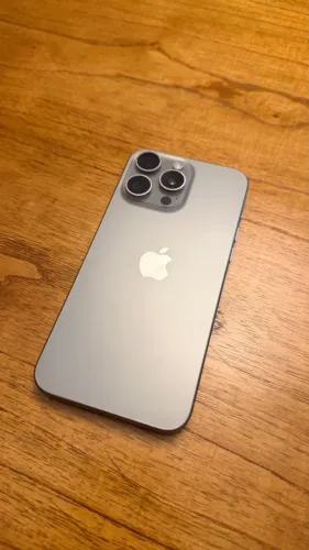 IPhone 15 Pro Max ? Excelente estado