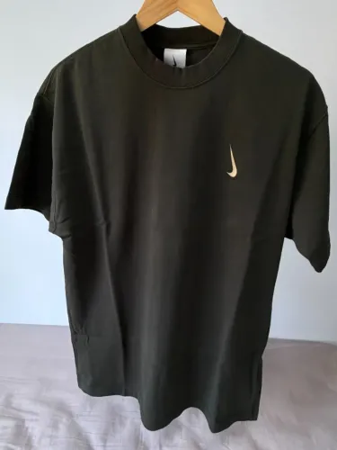 Camiseta Nike x Billie Eilish Sequoia Tamanho M