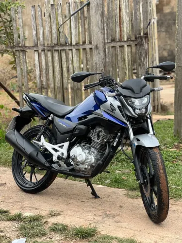 Vende- se 2025 cor exclusiva (não fabrica mais).