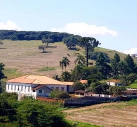 Fazenda Colonial com Potencial Turístico em Aiuruoca - MG