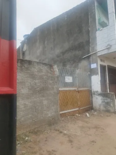 Vende se terreno em Felipe camarão