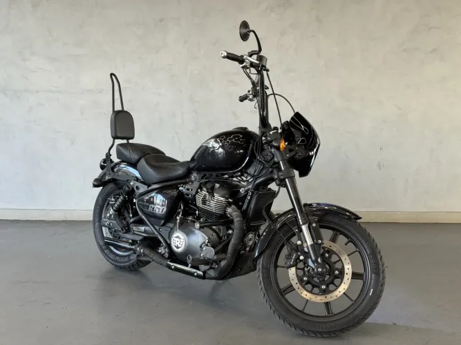 Royal enfield Super meteor astral 650cc abs 2025