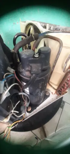 Coloressor , motor do Ar condicionado springer 10000btus