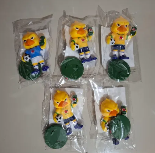 Mascote Canarinhos