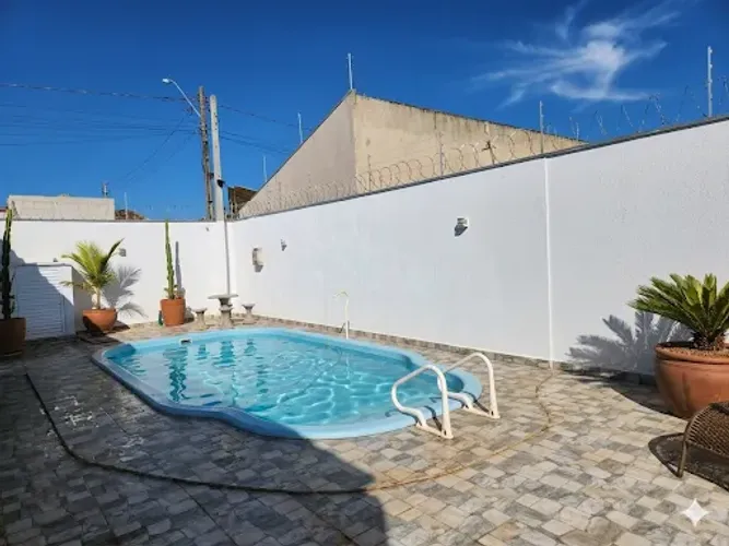 ÁREA DE LAZER 