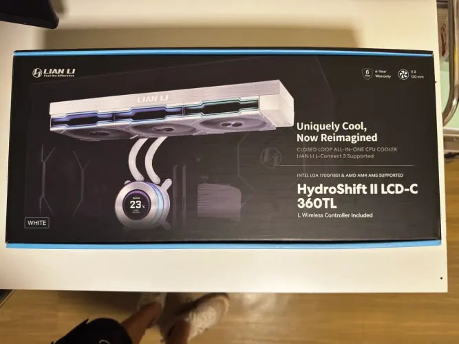 Water Cooler Lian li Hydroshift LCD 360 White 