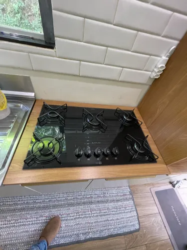 Cozinha modulada praticamente nova