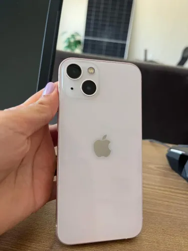 iPhone 13 a venda