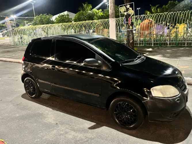 Volkswagen Fox City 1.0mi/ 1.0mi Total Flex 8V 3P 2004