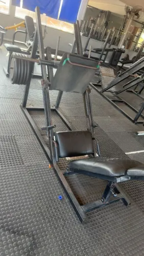 Máquina de musculação