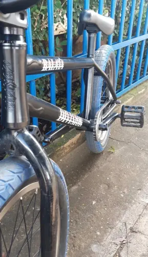 BMX Vendo inteira ou peças