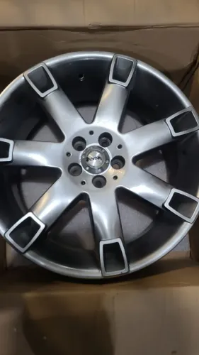 Roda aro 18 novas para carro
