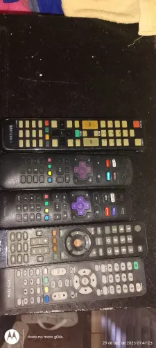 Vendo controle remoto de tvs tcl, AOC, Philco original