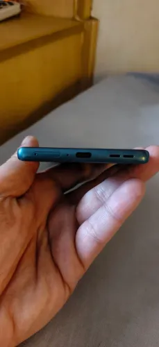 Motorola Edge 50 Fusion em perfeito estado e totalmente funcional 